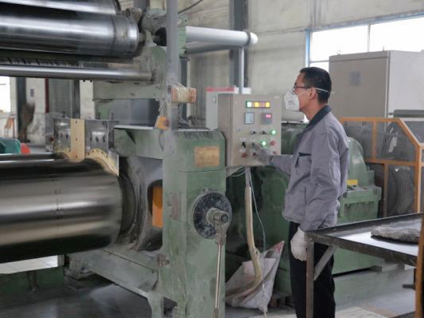 生產(chǎn)設(shè)備