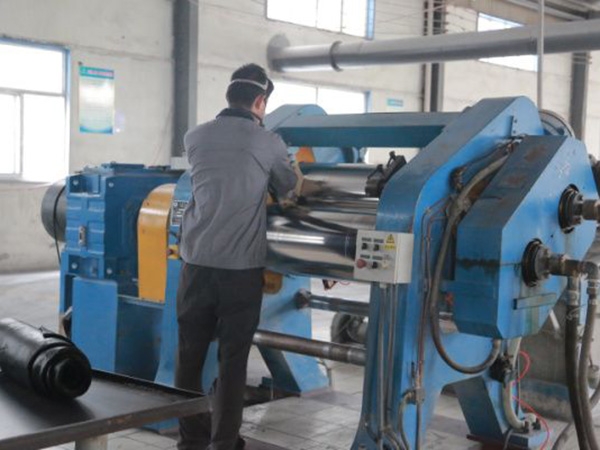 生產(chǎn)設(shè)備